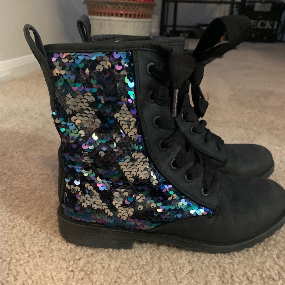 Cat & Jack Sequence boots